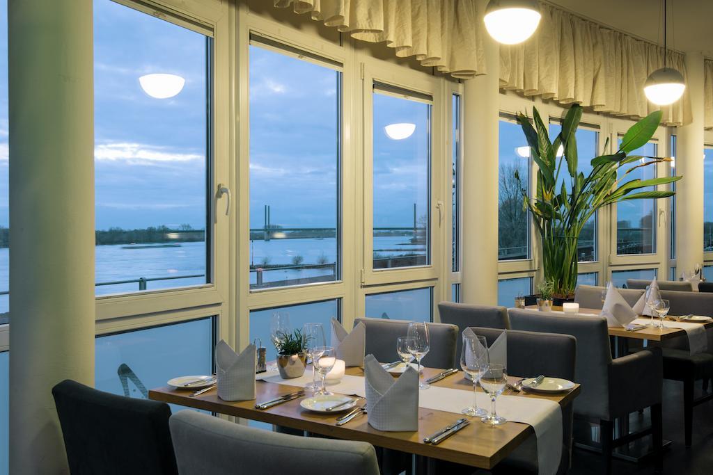 Hotel Rheinpark Rees Esterno foto